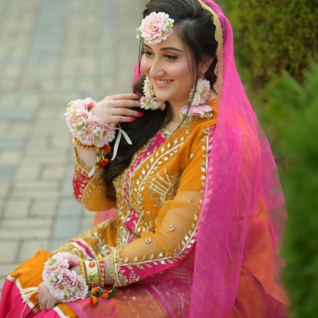 Ishq Sets - 12 Colors
