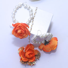 Roses Earings and bindhi - 8 Colors