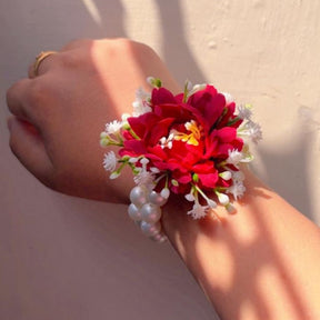 Bridemaid Corsage-With Rose Flower