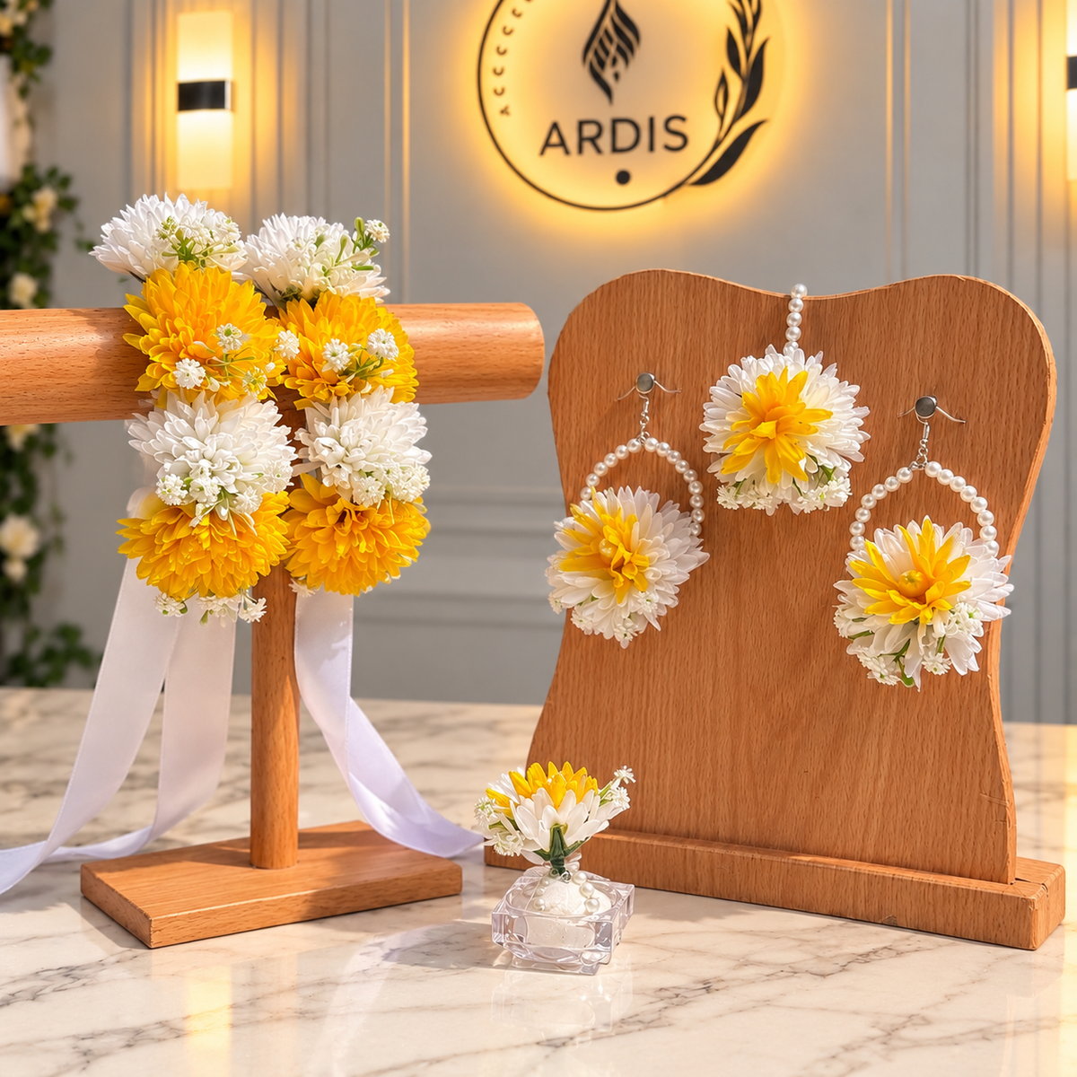 Mehndi Set Yellow & White