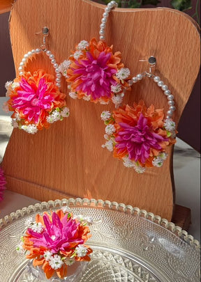 Earrings, Bindi