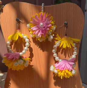 Marigold Blush Earrings & Bindi