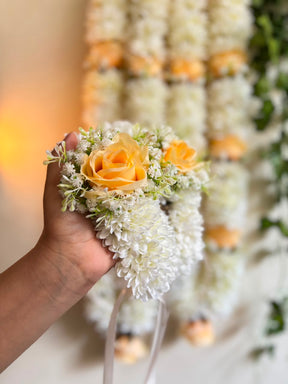 Raqs Nikkah Deal Couple Mala & Gajray Pair