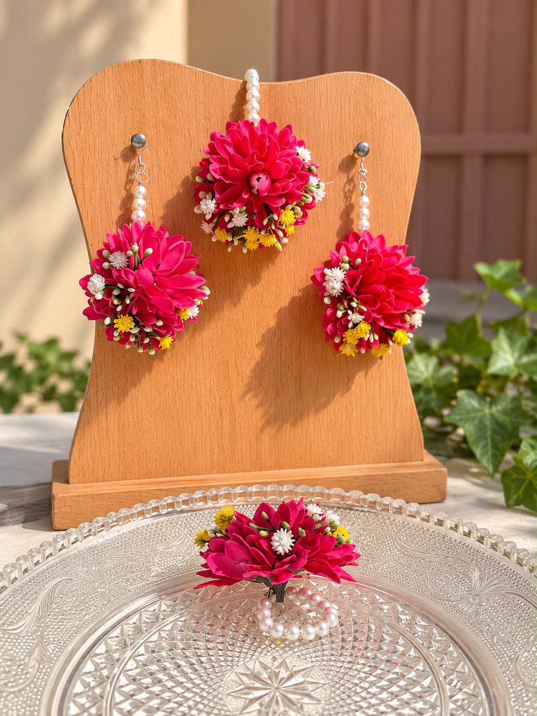 Earing Tikka Ring Yellow Touch